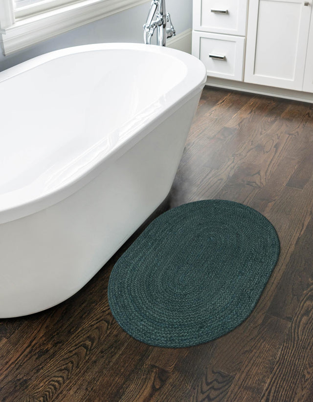 Green 2' 2 x 3' 1 Braided Jute Oval Rug