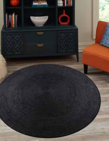 Black 10' x 10' Braided Jute Round Rug