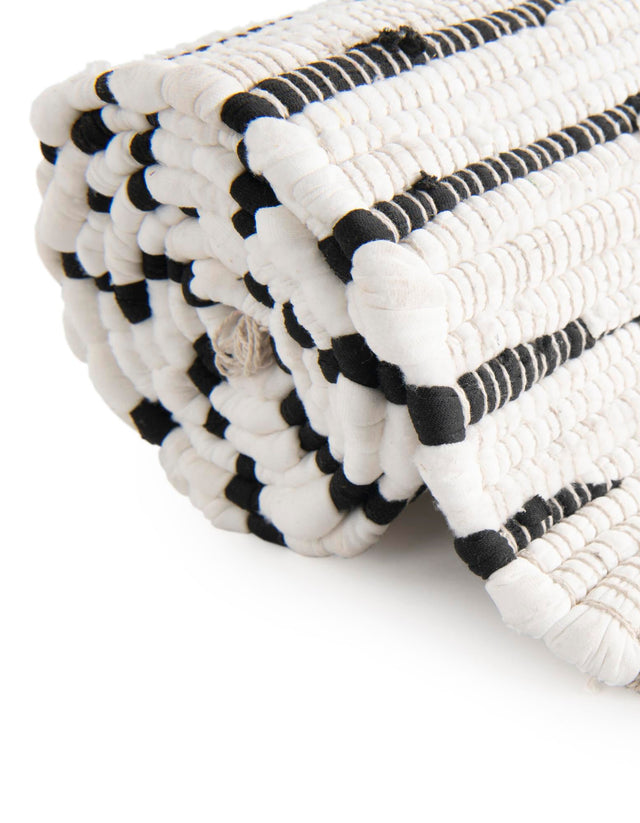 White 1' 2 x 4' 1 Chindi Cotton Table Runner
