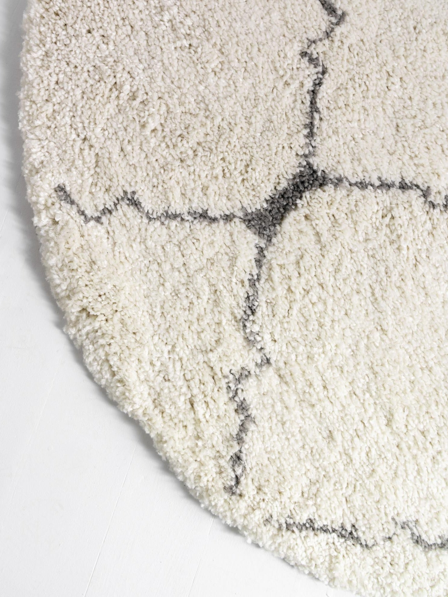 Ivory 5' 3 x 8' Rabat Shag Oval Area Rug Thick Soft Touch Fluffy & Plush Shaggy Pile Durable Geometric Carpet for Luxury Interior Design for Sale at Rug Engine