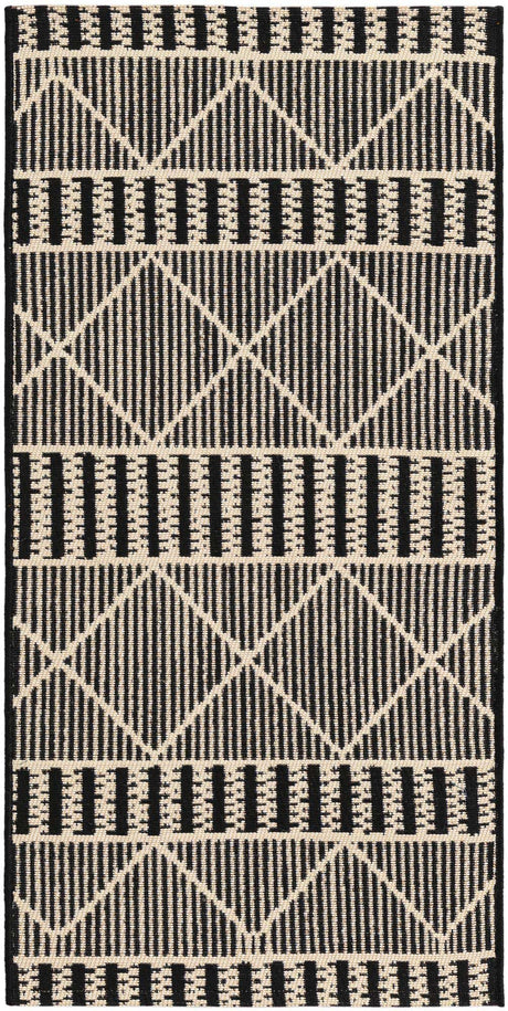Black 2' x 4' 1 Outdoor Trellis Runner Rug