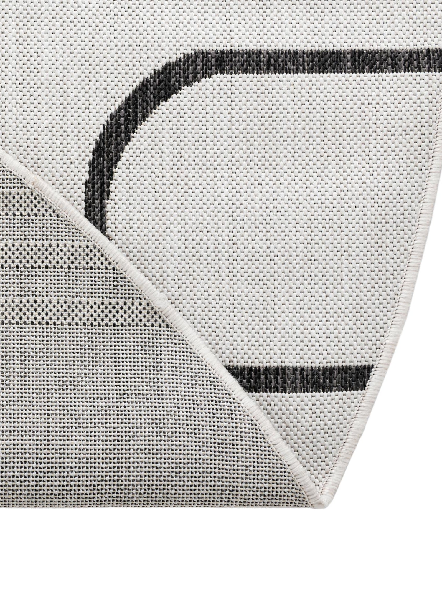 White and Black 7' 10 x 7' 10 Outdoor Modern Round Area Rug Weather Resistant for Patio, Deck, Terrace, Balcony, Porch 100% Polypropylene Modern Outside Carpet for Sale at Rug Engine