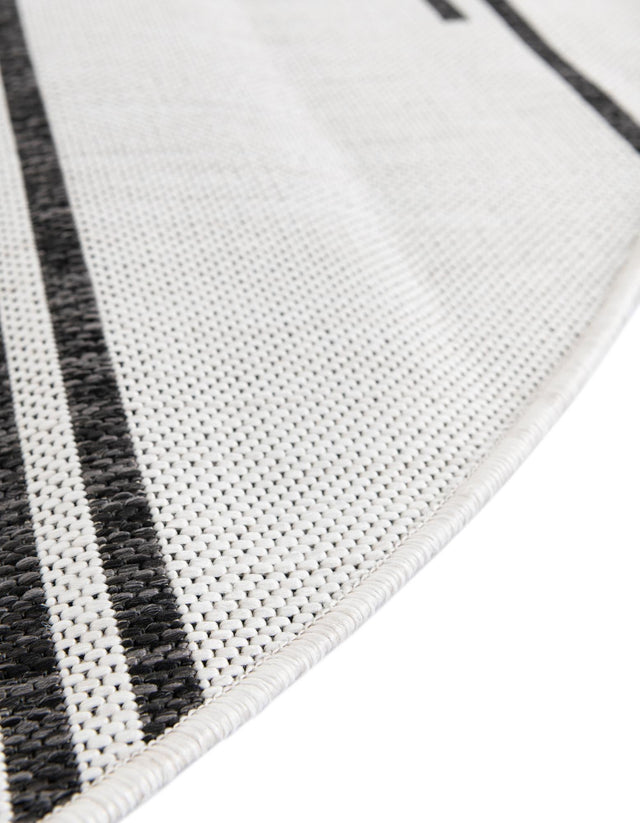 White and Black 4' 1 x 4' 1 Outdoor Modern Round Area Rug Weather Resistant for Patio, Deck, Terrace, Balcony, Porch 100% Polypropylene Modern Outside Carpet for Sale at Rug Engine