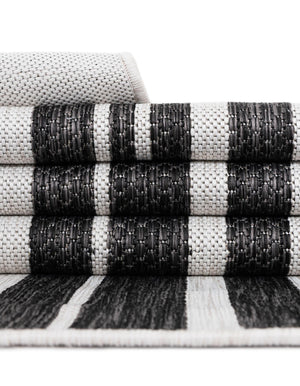 Black and White 6' 1 x 6' 1 Outdoor Modern Round Area Rug Weather Resistant for Patio, Deck, Terrace, Balcony, Porch 100% Polypropylene Modern Outside Carpet for Sale at Rug Engine
