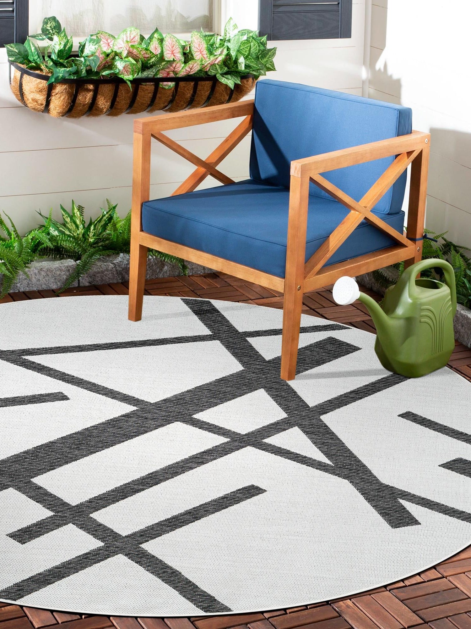 Black and White 6' 1 x 6' 1 Outdoor Modern Round Area Rug Weather Resistant for Patio, Deck, Terrace, Balcony, Porch 100% Polypropylene Modern Outside Carpet for Sale at Rug Engine