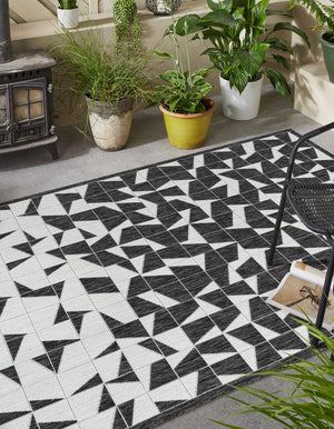 Black and White 9' x 12' Outdoor Modern Rectangle Area Rug Weather Resistant for Patio, Deck, Terrace, Balcony, Porch 100% Polypropylene Modern Outside Carpet for Sale at Rug Engine