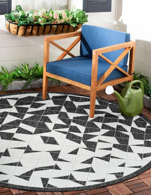 Black and White 6' 1 x 6' 1 Outdoor Modern Round Area Rug Weather Resistant for Patio, Deck, Terrace, Balcony, Porch 100% Polypropylene Modern Outside Carpet for Sale at Rug Engine