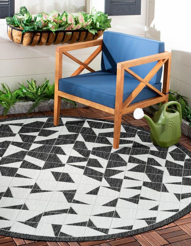 Black and White 6' 1 x 6' 1 Outdoor Modern Round Area Rug Weather Resistant for Patio, Deck, Terrace, Balcony, Porch 100% Polypropylene Modern Outside Carpet for Sale at Rug Engine