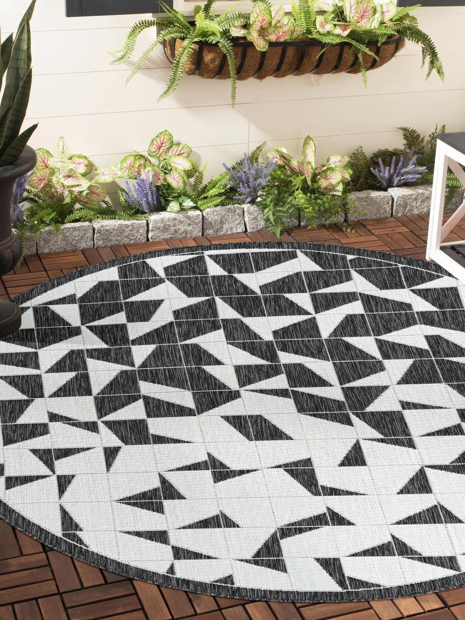 Black and White 3' 1 x 3' 1 Outdoor Modern Round Area Rug Weather Resistant for Patio, Deck, Terrace, Balcony, Porch 100% Polypropylene Modern Outside Carpet for Sale at Rug Engine