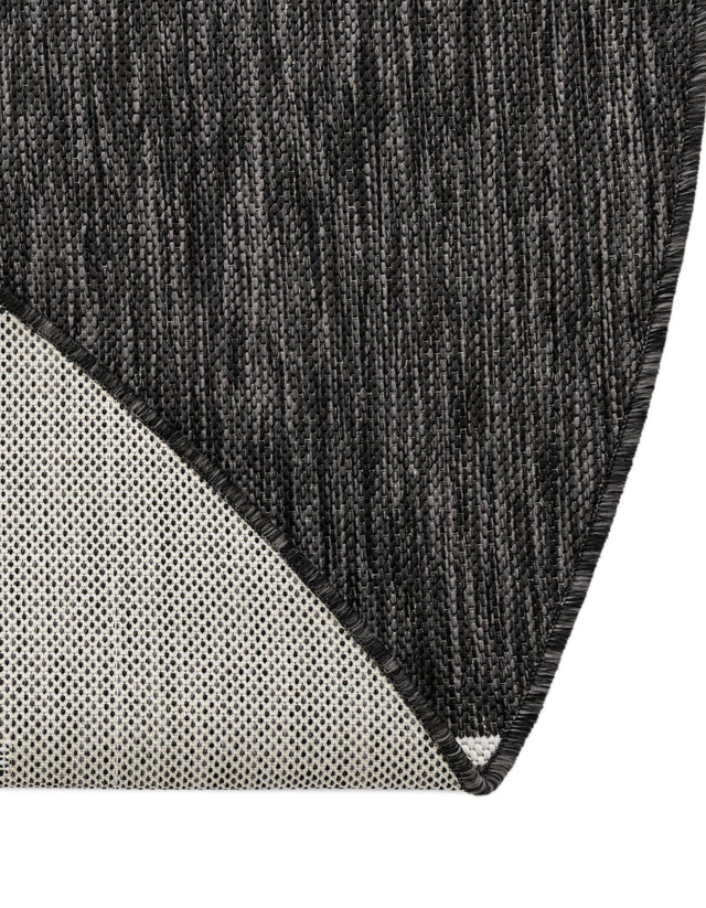 Black and White 7' 10 x 7' 10 Outdoor Modern Round Area Rug Weather Resistant for Patio, Deck, Terrace, Balcony, Porch 100% Polypropylene Modern Outside Carpet for Sale at Rug Engine