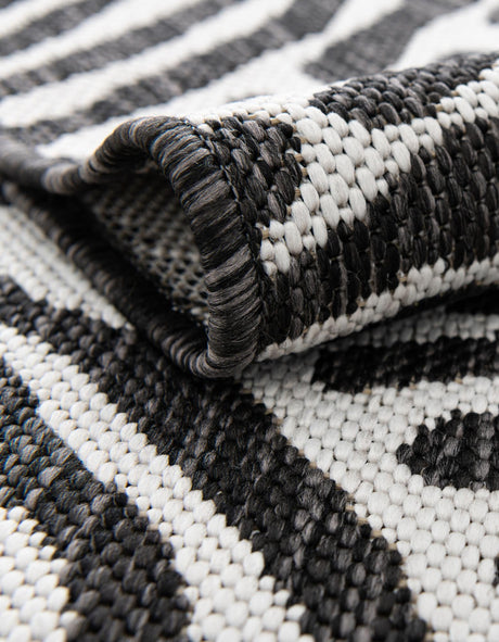 Black and White 2' 7 x 12' Outdoor Modern Runner Area Rug Weather Resistant for Patio, Deck, Terrace, Balcony, Porch 100% Polypropylene Modern Outside Carpet for Sale at Rug Engine