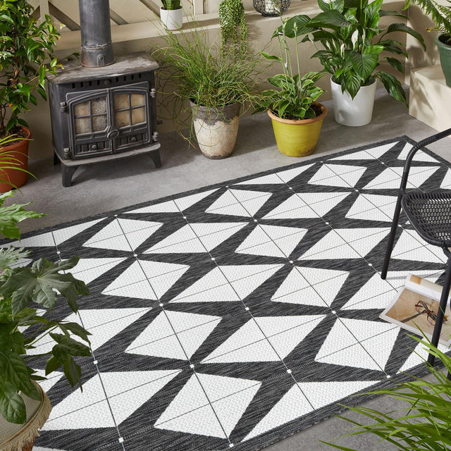 Black and White 6' 1 x 9' Outdoor Modern Rectangle Area Rug Weather Resistant for Patio, Deck, Terrace, Balcony, Porch 100% Polypropylene Modern Outside Carpet for Sale at Rug Engine