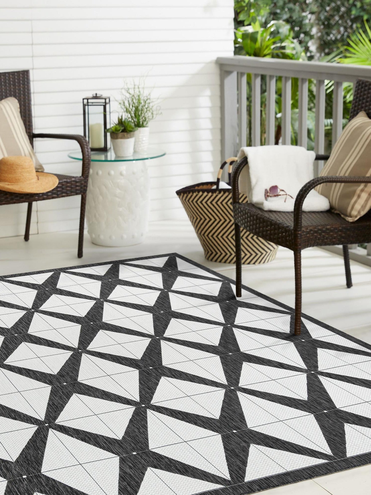 Black and White 7' 10 x 7' 10 Outdoor Modern Square Area Rug Weather Resistant for Patio, Deck, Terrace, Balcony, Porch 100% Polypropylene Modern Outside Carpet for Sale at Rug Engine