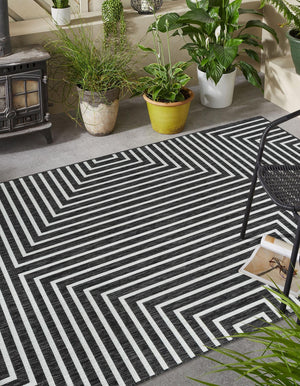 Black and White 5' 3 x 8' Outdoor Modern Rectangle Area Rug Weather Resistant for Patio, Deck, Terrace, Balcony, Porch 100% Polypropylene Modern Outside Carpet for Sale at Rug Engine
