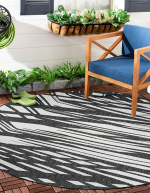Black and White 6' 1 x 6' 1 Outdoor Modern Round Area Rug Weather Resistant for Patio, Deck, Terrace, Balcony, Porch 100% Polypropylene Modern Outside Carpet for Sale at Rug Engine