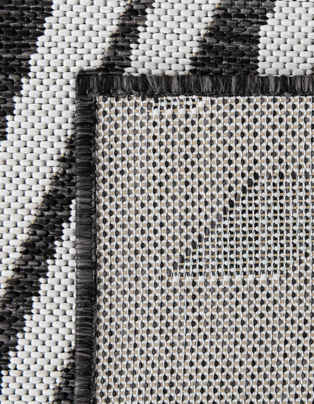 Black and White 7' 10 x 7' 10 Outdoor Modern Square Area Rug Weather Resistant for Patio, Deck, Terrace, Balcony, Porch 100% Polypropylene Modern Outside Carpet for Sale at Rug Engine