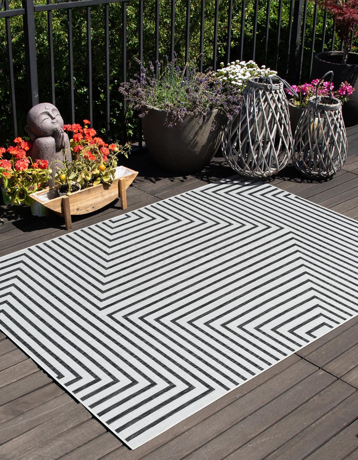 White and Black 5' 3 x 8' Outdoor Modern Rectangle Area Rug Weather Resistant for Patio, Deck, Terrace, Balcony, Porch 100% Polypropylene Modern Outside Carpet for Sale at Rug Engine