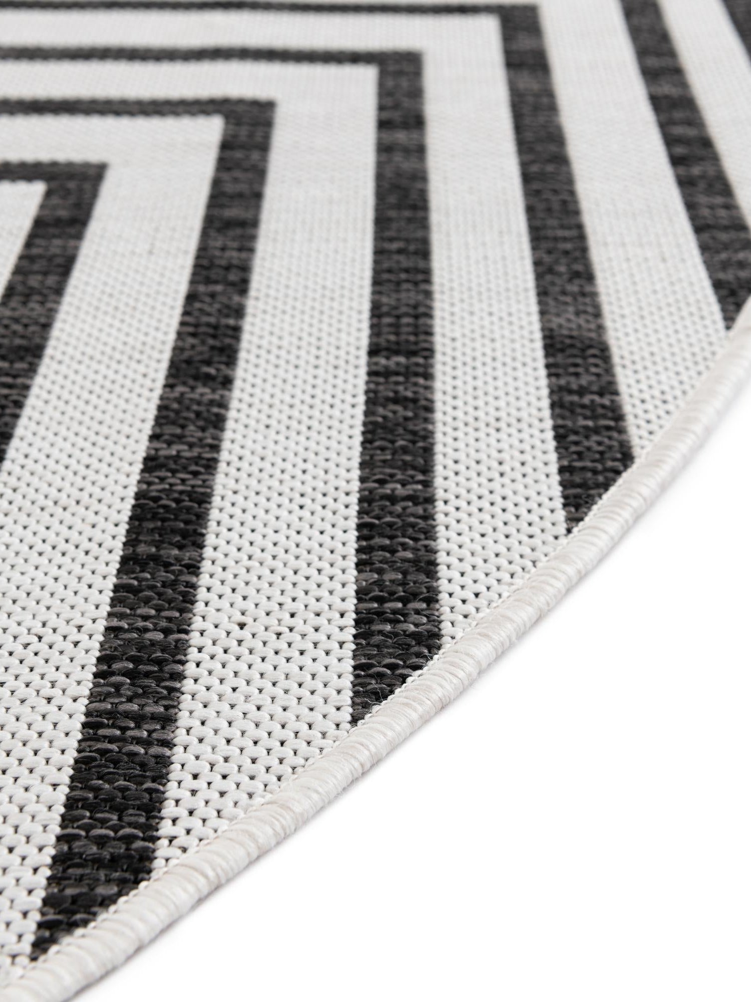 White and Black 3' 1 x 3' 1 Outdoor Modern Round Area Rug Weather Resistant for Patio, Deck, Terrace, Balcony, Porch 100% Polypropylene Modern Outside Carpet for Sale at Rug Engine
