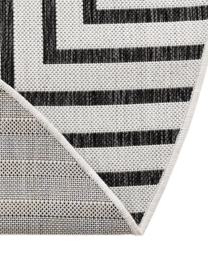 White and Black 4' 1 x 4' 1 Outdoor Modern Round Area Rug Weather Resistant for Patio, Deck, Terrace, Balcony, Porch 100% Polypropylene Modern Outside Carpet for Sale at Rug Engine