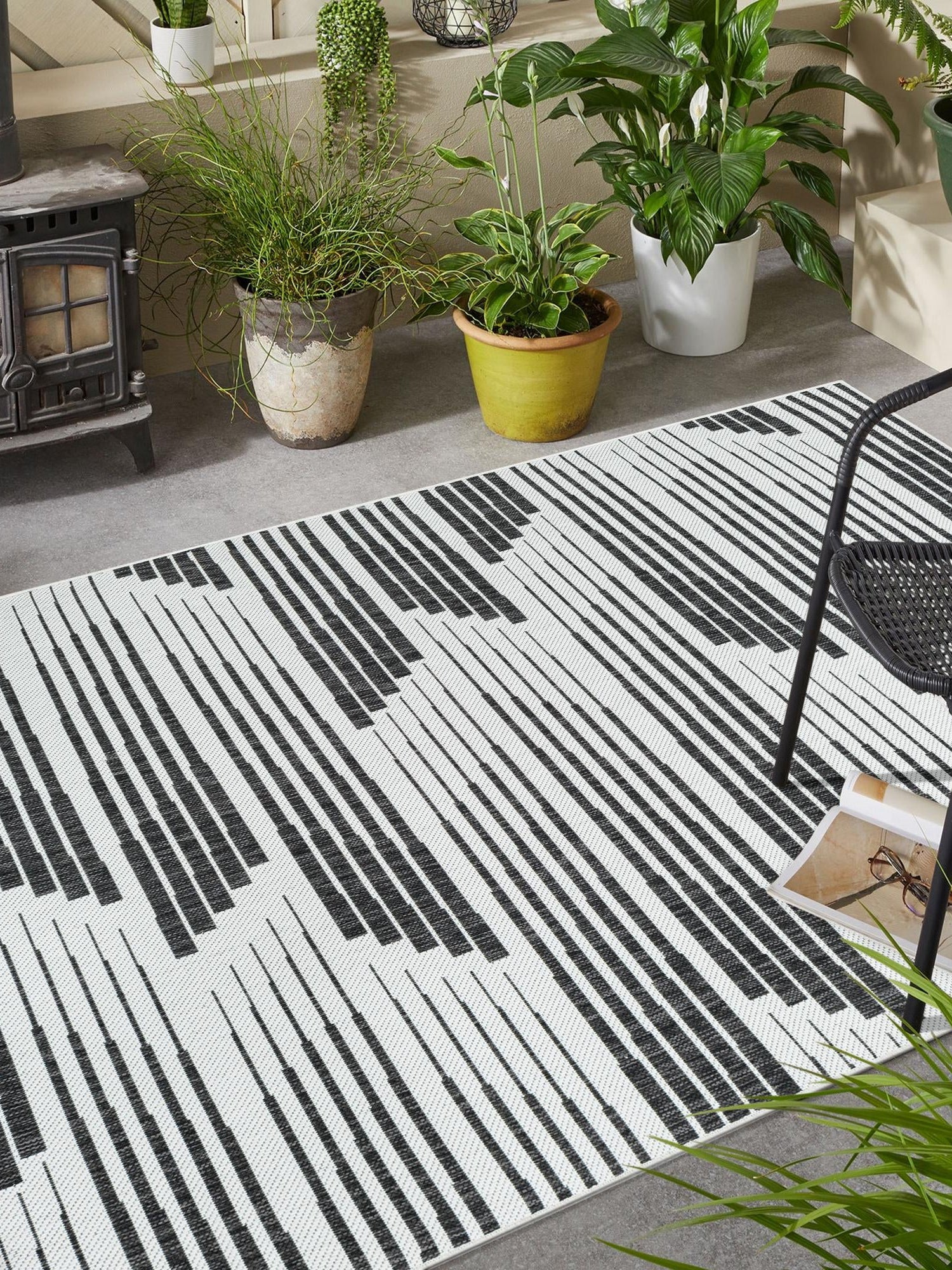 Black and White 5' 3 x 8' Outdoor Modern Rectangle Area Rug Weather Resistant for Patio, Deck, Terrace, Balcony, Porch 100% Polypropylene Modern Outside Carpet for Sale at Rug Engine
