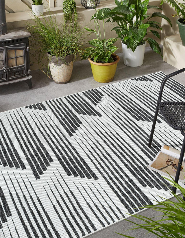 Black and White 5' 3 x 8' Outdoor Modern Rectangle Area Rug Weather Resistant for Patio, Deck, Terrace, Balcony, Porch 100% Polypropylene Modern Outside Carpet for Sale at Rug Engine