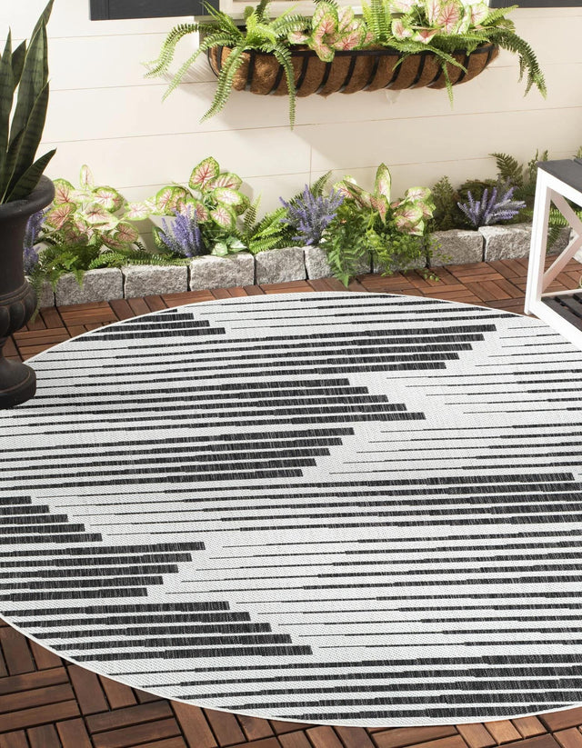 Black and White 7' 10 x 7' 10 Outdoor Modern Round Area Rug Weather Resistant for Patio, Deck, Terrace, Balcony, Porch 100% Polypropylene Modern Outside Carpet for Sale at Rug Engine