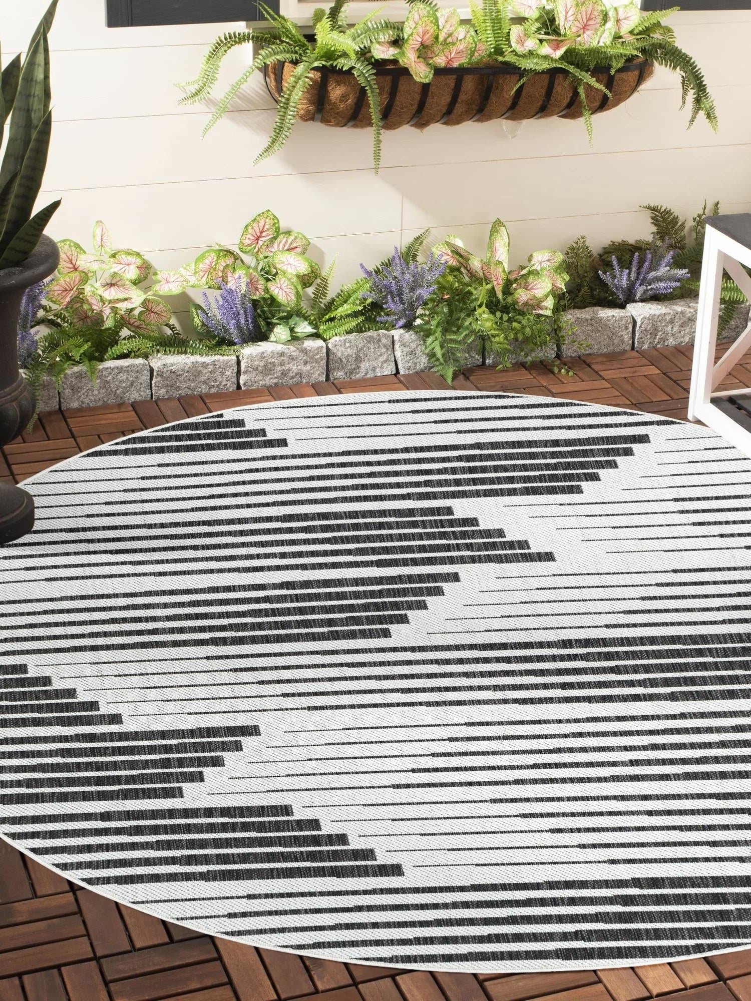 Black and White 3' 1 x 3' 1 Outdoor Modern Round Area Rug Weather Resistant for Patio, Deck, Terrace, Balcony, Porch 100% Polypropylene Modern Outside Carpet for Sale at Rug Engine