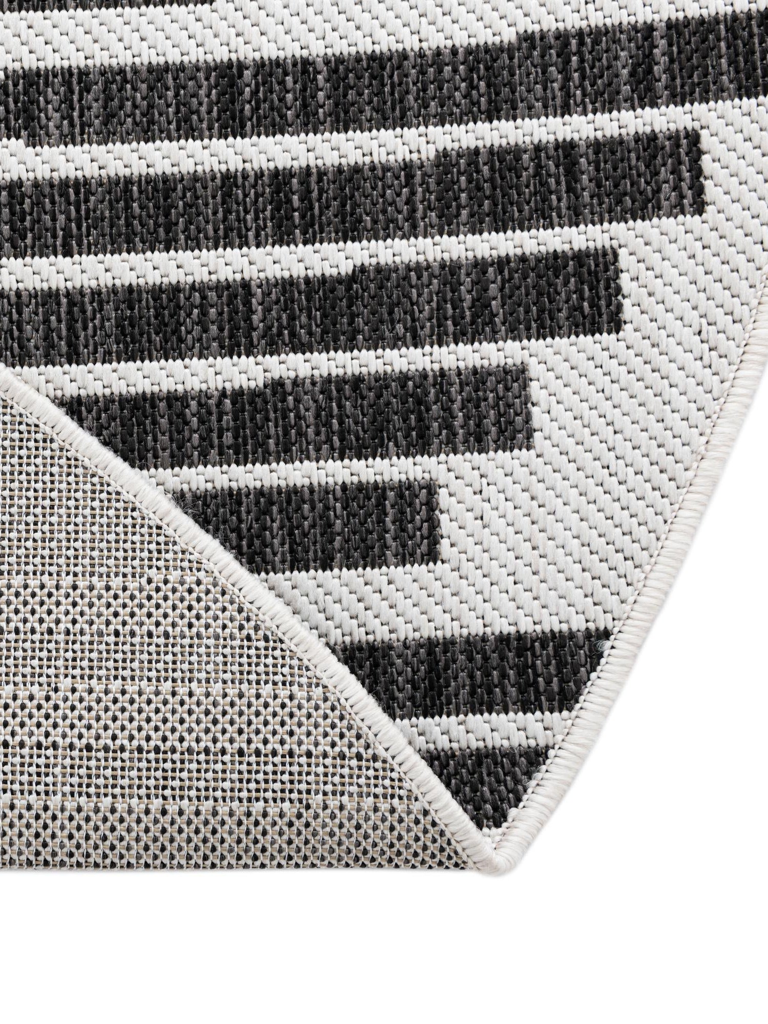 Black and White 3' 1 x 3' 1 Outdoor Modern Round Area Rug Weather Resistant for Patio, Deck, Terrace, Balcony, Porch 100% Polypropylene Modern Outside Carpet for Sale at Rug Engine