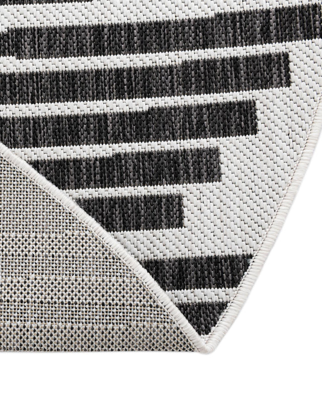 Black and White 3' 1 x 3' 1 Outdoor Modern Round Area Rug Weather Resistant for Patio, Deck, Terrace, Balcony, Porch 100% Polypropylene Modern Outside Carpet for Sale at Rug Engine