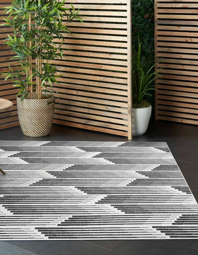 Black and White 7' 10 x 7' 10 Outdoor Modern Square Area Rug Weather Resistant for Patio, Deck, Terrace, Balcony, Porch 100% Polypropylene Modern Outside Carpet for Sale at Rug Engine