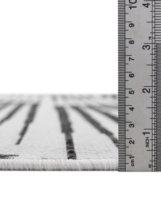 Black and White 7' 10 x 7' 10 Outdoor Modern Square Area Rug Weather Resistant for Patio, Deck, Terrace, Balcony, Porch 100% Polypropylene Modern Outside Carpet for Sale at Rug Engine