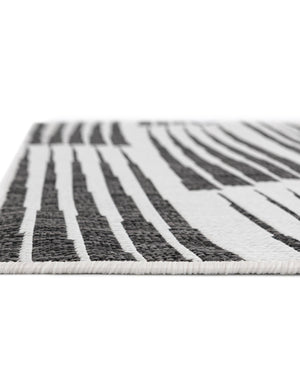 Black and White 7' 10 x 7' 10 Outdoor Modern Square Area Rug Weather Resistant for Patio, Deck, Terrace, Balcony, Porch 100% Polypropylene Modern Outside Carpet for Sale at Rug Engine