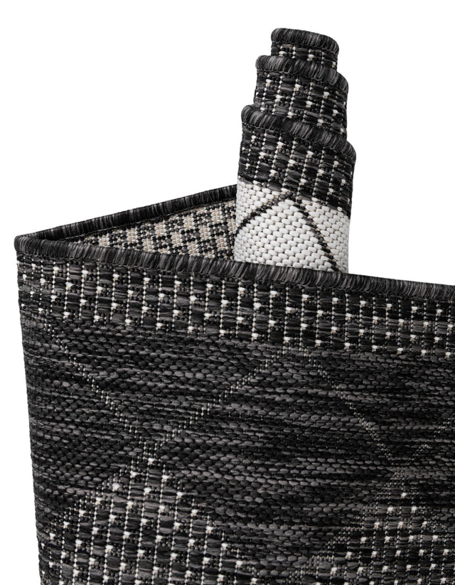 Black and White 7' 10 x 7' 10 Outdoor Modern Square Area Rug Weather Resistant for Patio, Deck, Terrace, Balcony, Porch 100% Polypropylene Modern Outside Carpet for Sale at Rug Engine