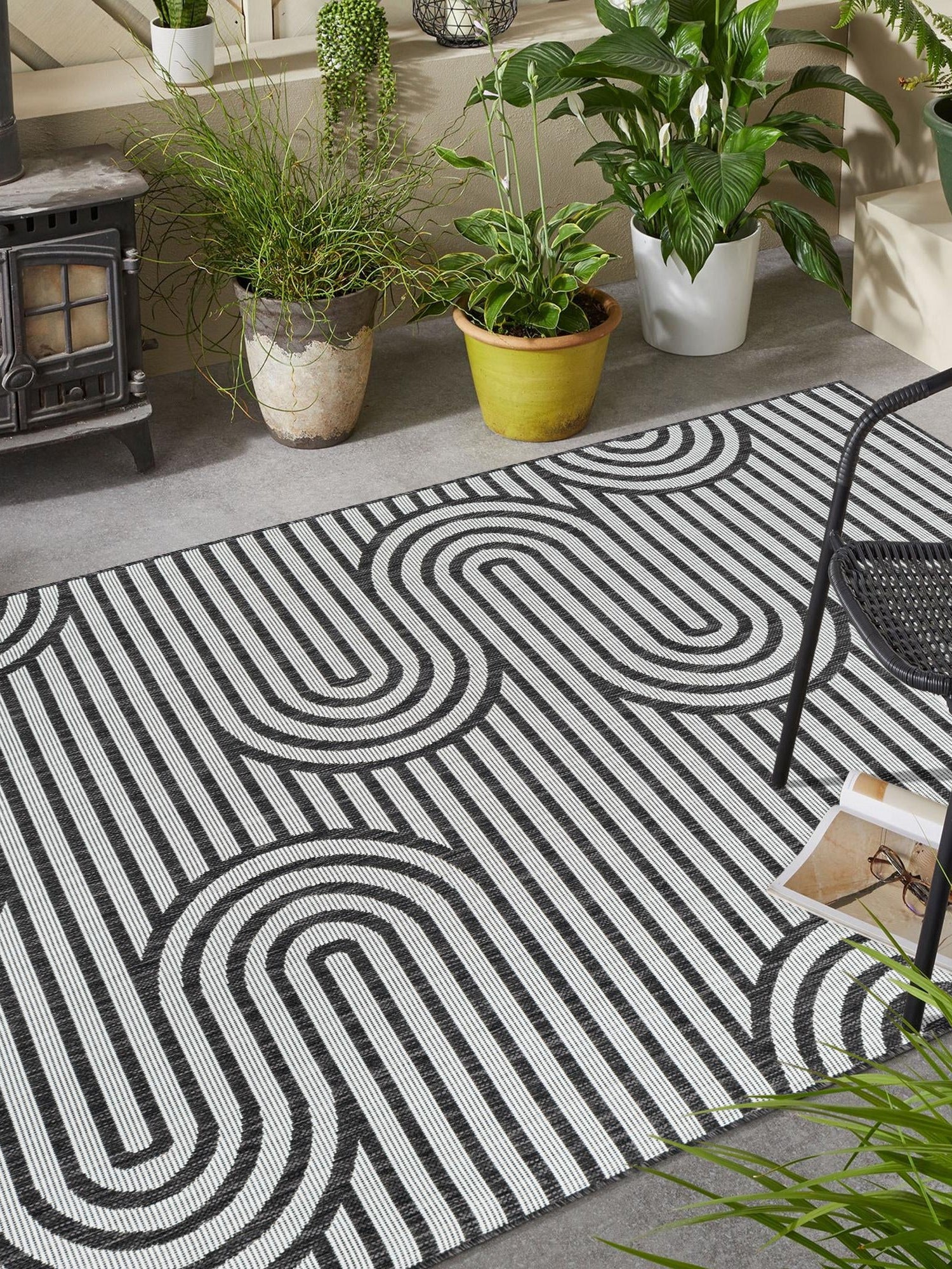 Black and White 4' 1 x 6' 1 Outdoor Modern Rectangle Area Rug Weather Resistant for Patio, Deck, Terrace, Balcony, Porch 100% Polypropylene Modern Outside Carpet for Sale at Rug Engine