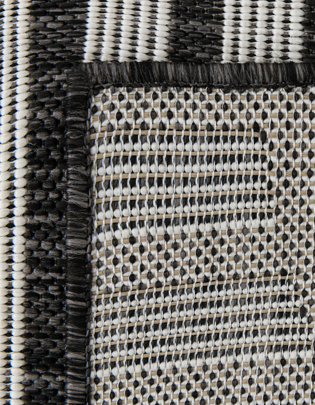 Black and White 9' x 12' Outdoor Modern Rectangle Rug