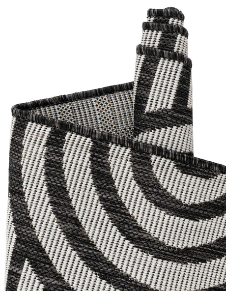 Black and White 5' 3 x 8' Outdoor Modern Rectangle Area Rug Weather Resistant for Patio, Deck, Terrace, Balcony, Porch 100% Polypropylene Modern Outside Carpet for Sale at Rug Engine