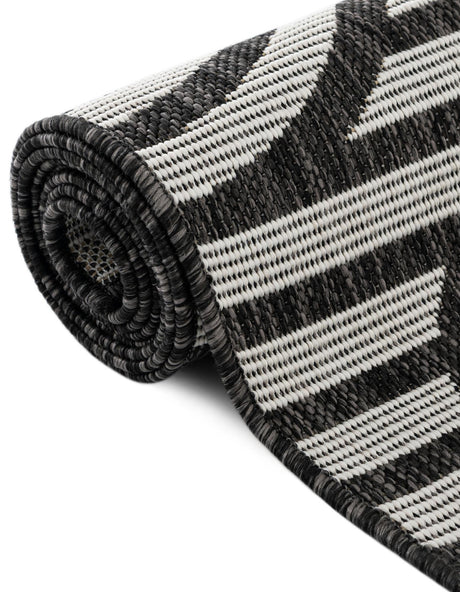 Black and White 5' 3 x 8' Outdoor Modern Rectangle Area Rug Weather Resistant for Patio, Deck, Terrace, Balcony, Porch 100% Polypropylene Modern Outside Carpet for Sale at Rug Engine