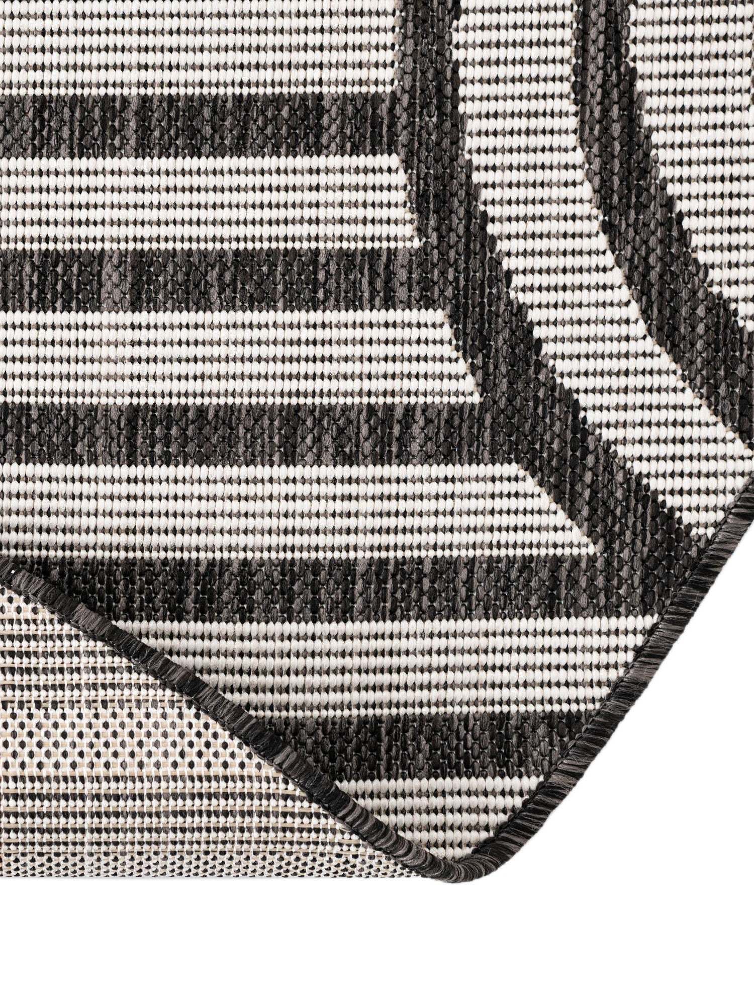 Black and White 6' 1 x 6' 1 Outdoor Modern Round Area Rug Weather Resistant for Patio, Deck, Terrace, Balcony, Porch 100% Polypropylene Modern Outside Carpet for Sale at Rug Engine