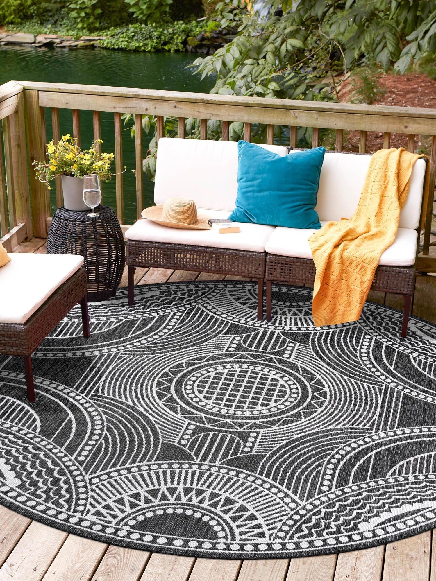 Black and White 6' 1 x 6' 1 Outdoor Traditional Round Area Rug Weather Resistant for Patio, Deck, Terrace, Balcony, Porch Classical Design Outside Carpet for Sale at Rug Engine