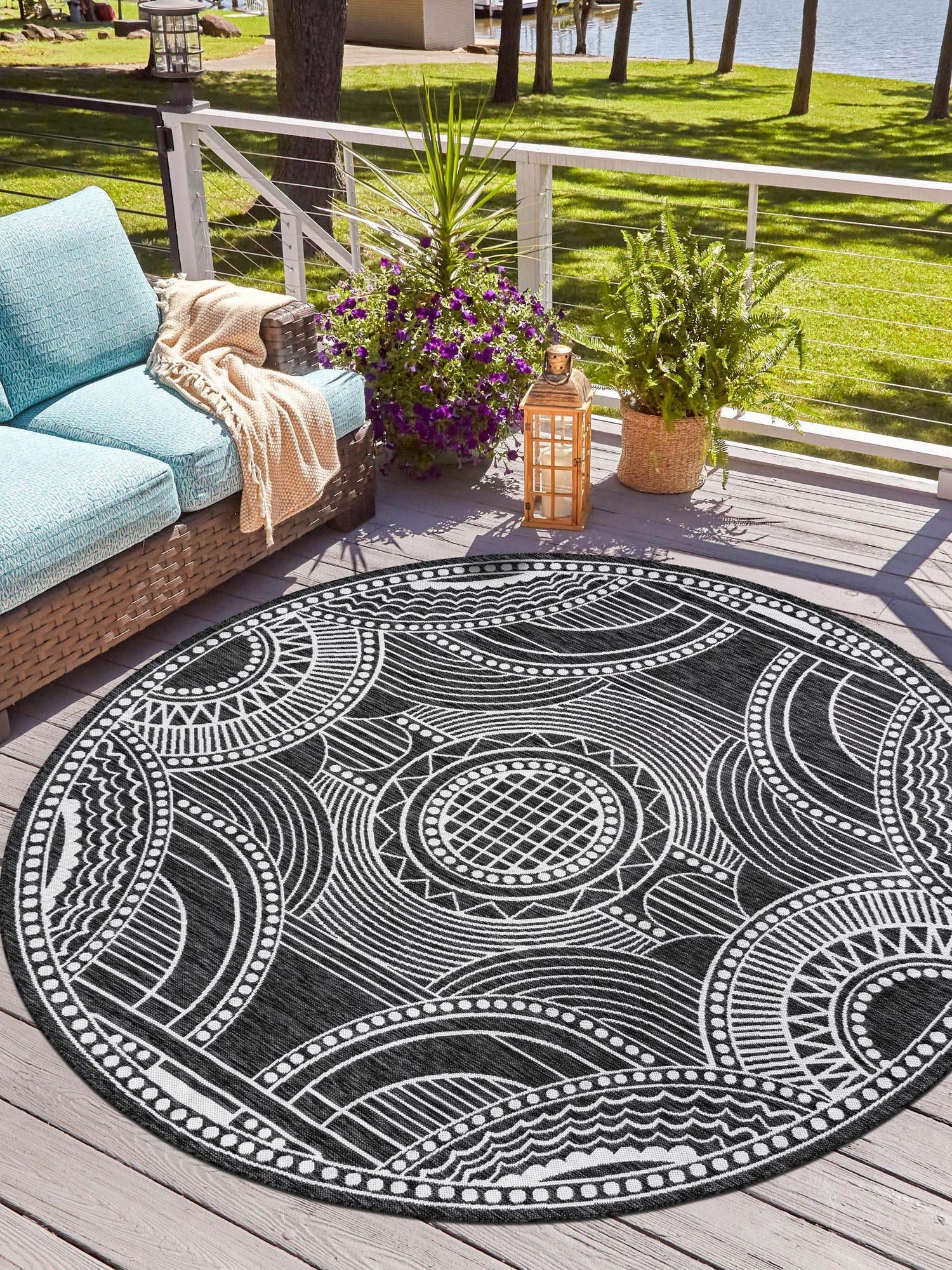 Black and White 6' 1 x 6' 1 Outdoor Traditional Round Area Rug Weather Resistant for Patio, Deck, Terrace, Balcony, Porch Classical Design Outside Carpet for Sale at Rug Engine