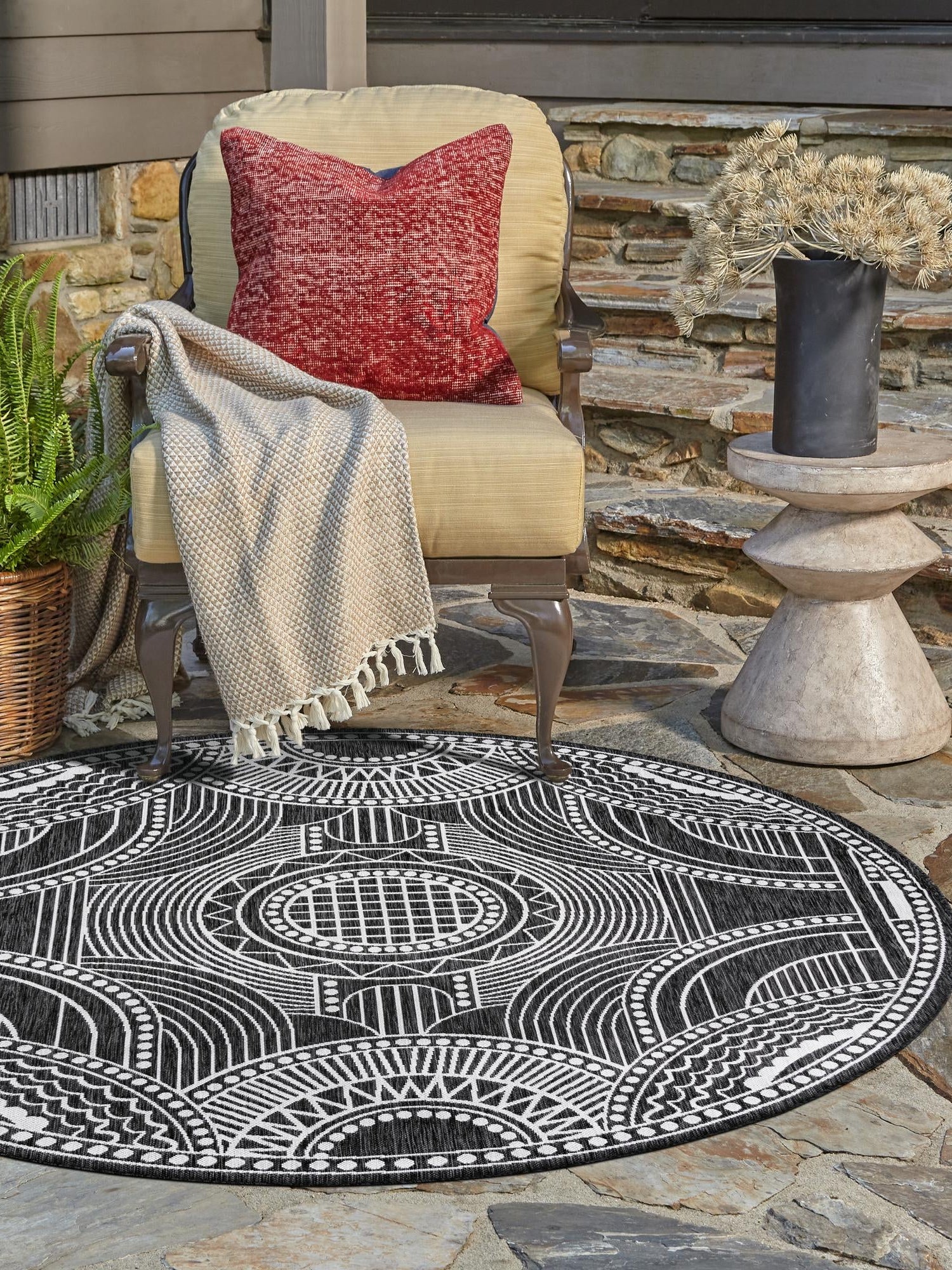 Black and White 3' 1 x 3' 1 Outdoor Traditional Round Area Rug Weather Resistant for Patio, Deck, Terrace, Balcony, Porch Classical Design Outside Carpet for Sale at Rug Engine