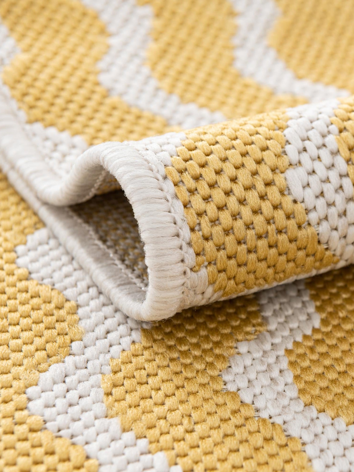 Yellow 4' 1 x 4' 1 Outdoor Coastal Round Area Rug Weather Resistant for Patio, Deck, Terrace, Balcony, Porch 100% Polypropylene Coastal Decor Carpet for Sale at Rug Engine