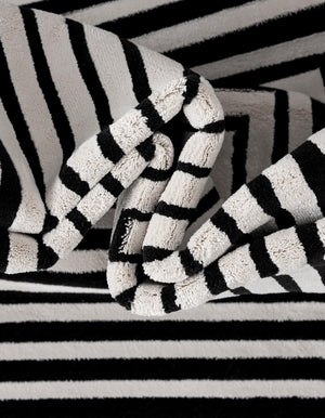 Black and White 6' 1 x 9' Milano Rectangle Area Rug 100% Polyester with Cotton Backing Modern Contemporary Carpet for Home Decor Interior Design for Sale at Rug Engine