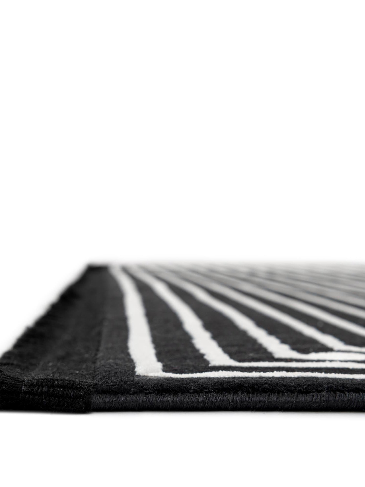 Black and White 2' 7 x 12' Milano Runner Area Rug 100% Polyester with Cotton Backing Modern Contemporary Carpet for Home Decor Interior Design for Sale at Rug Engine