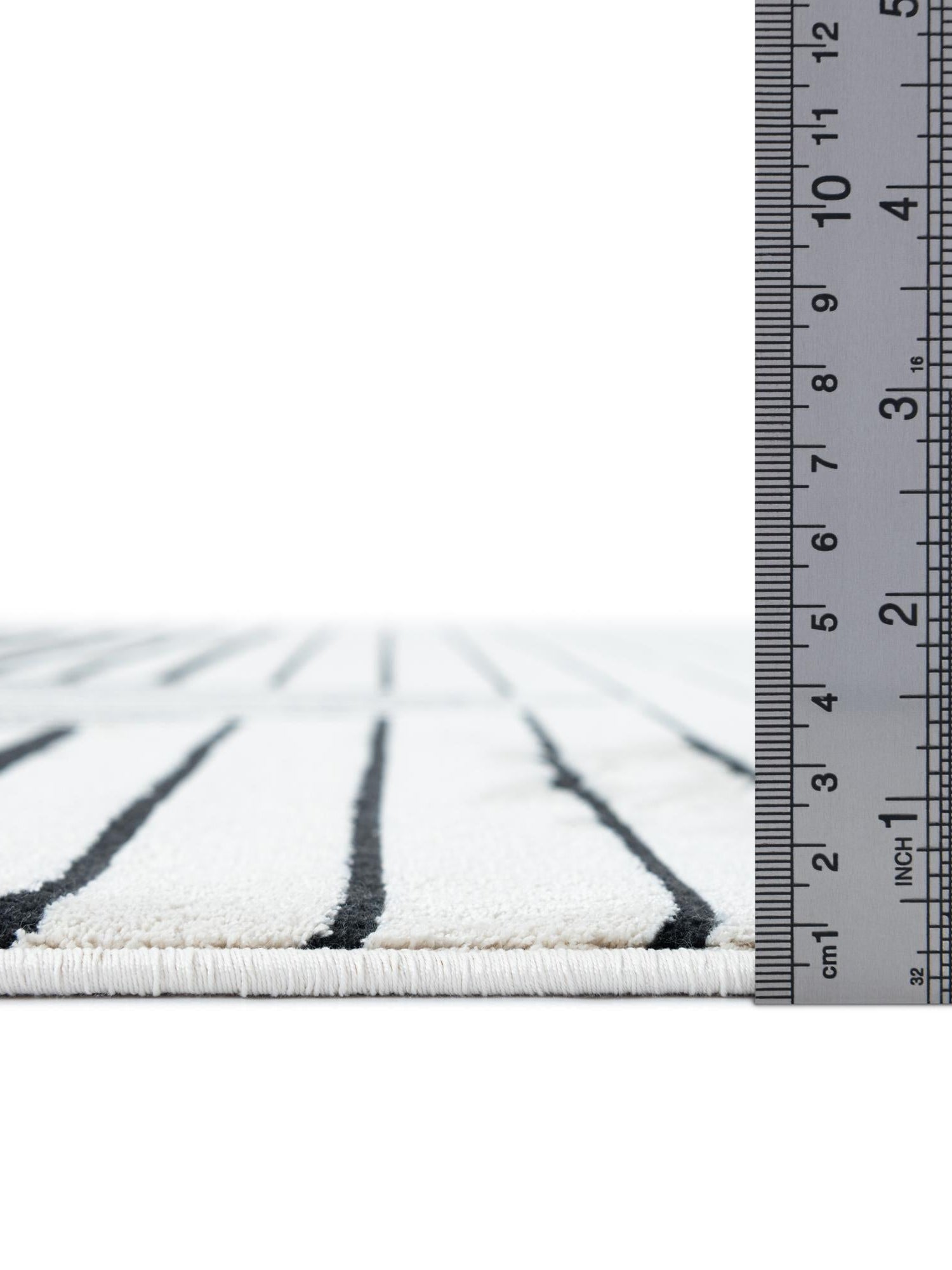 Black and White 10' x 14' 1 Milano Rectangle Area Rug 100% Polyester with Cotton Backing Modern Contemporary Carpet for Home Decor Interior Design for Sale at Rug Engine