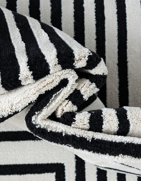 Black and White 9' x 12' Milano Rectangle Area Rug 100% Polyester with Cotton Backing Modern Contemporary Carpet for Home Decor Interior Design for Sale at Rug Engine