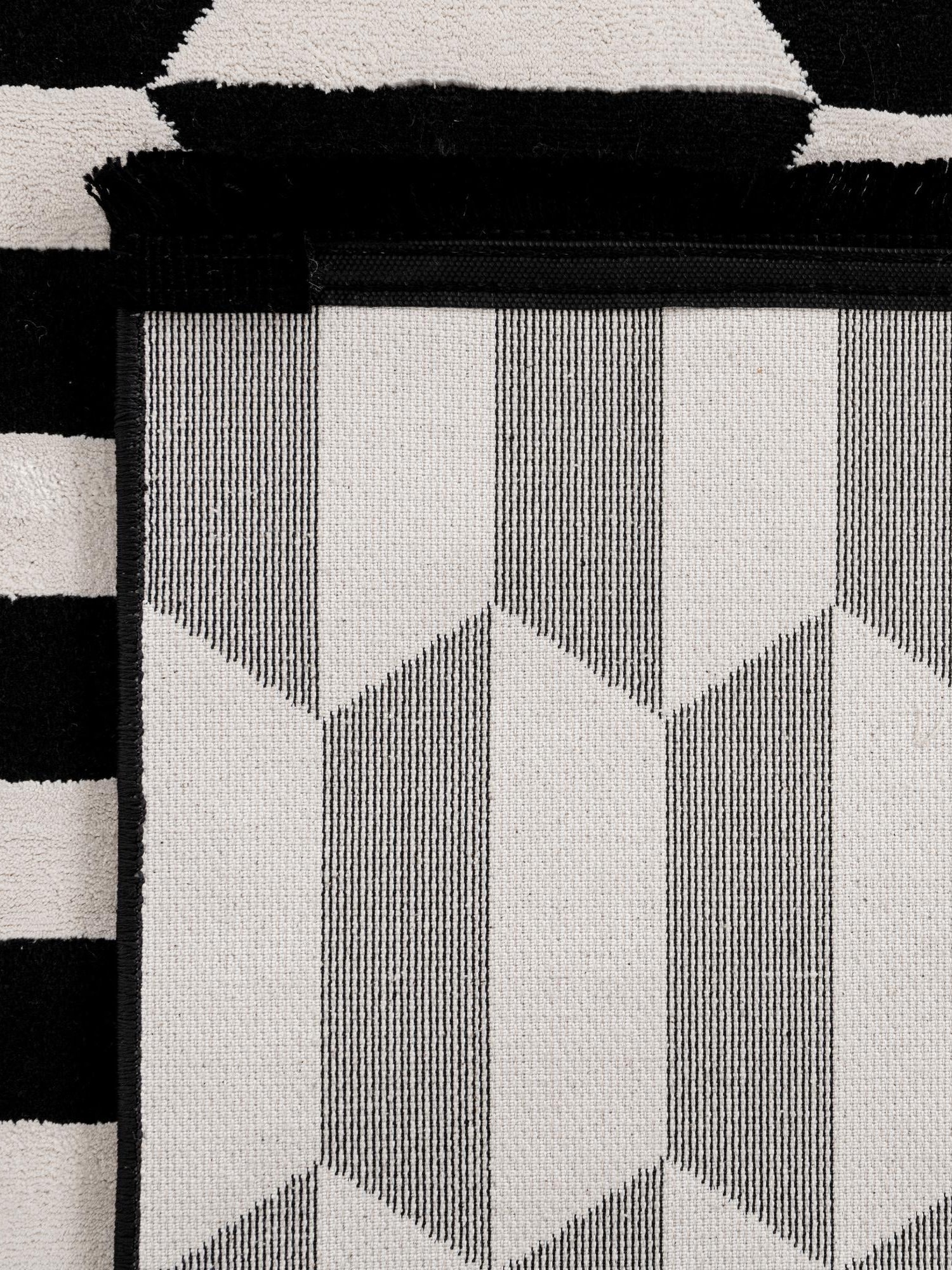 Black and White 10' x 14' 1 Milano Rectangle Area Rug 100% Polyester with Cotton Backing Modern Contemporary Carpet for Home Decor Interior Design for Sale at Rug Engine