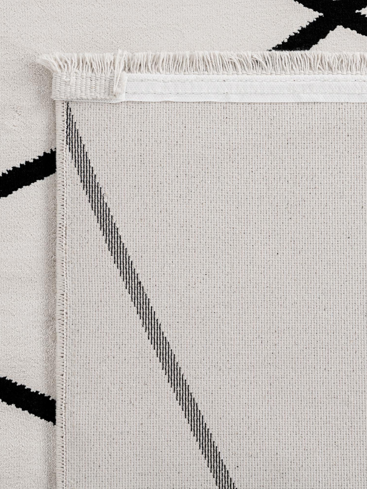 Black and White 6' 1 x 9' Milano Rectangle Area Rug 100% Polyester with Cotton Backing Modern Contemporary Carpet for Home Decor Interior Design for Sale at Rug Engine