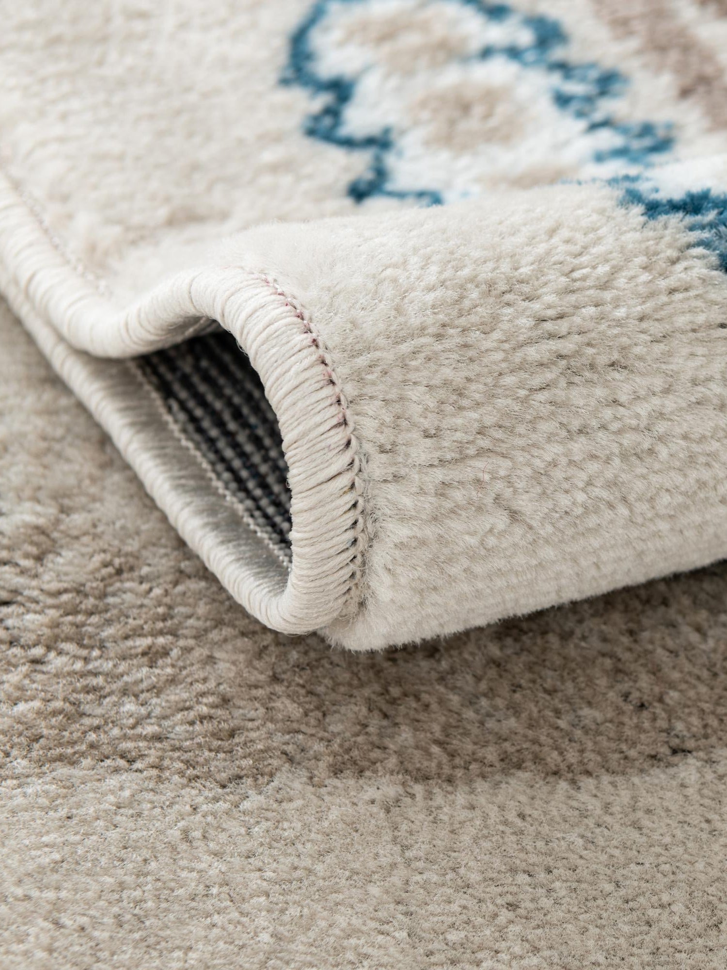 Ivory 2' 7 x 10' Laguna Runner Area Rug 100% Polypropylene Modern Contemporary Carpet for Bedrooms, Living Room, Dining, Office for Sale at Rug Engine