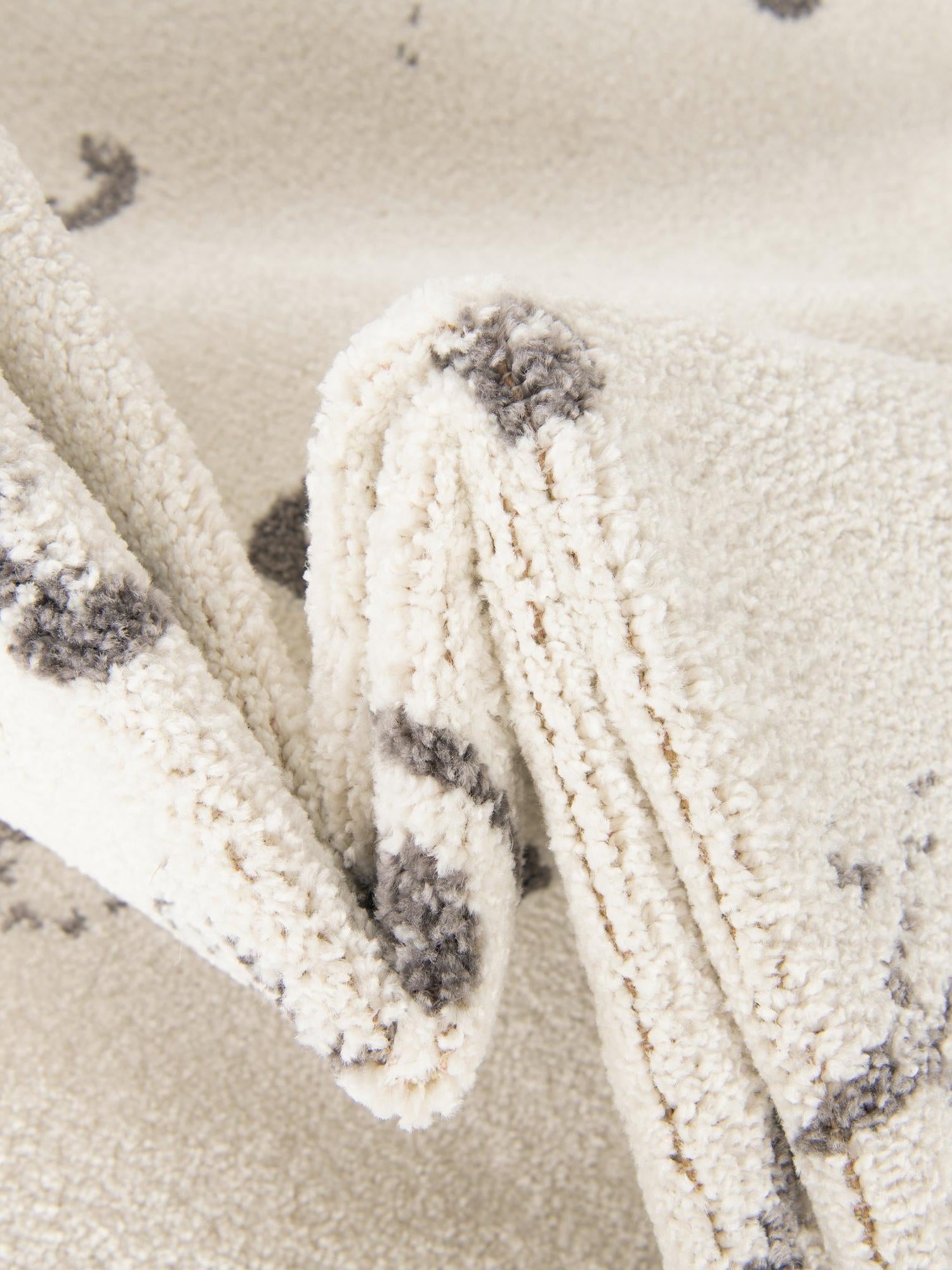 Ivory 2' 2 x 6' 1 Whimsy Kids Runner Area Rug for Baby Nursery, Toddler Playroom, Bedrooms